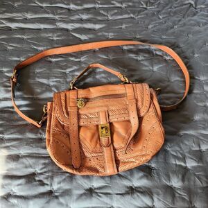 EUC Elegant Tan Sam Edleman Leather Shoulder Bag
